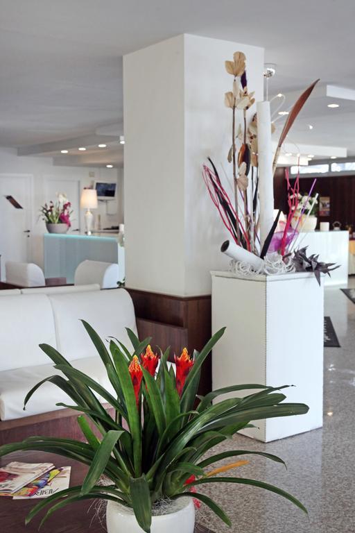 Hotel Bel Air Riccione Exterior foto