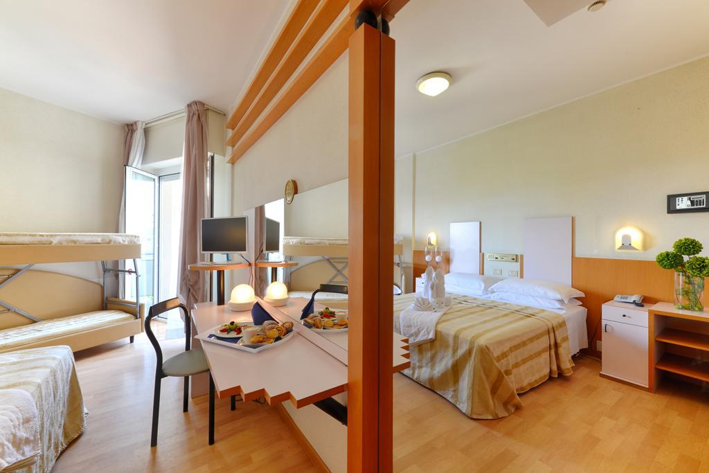 Hotel Bel Air Riccione Quarto foto